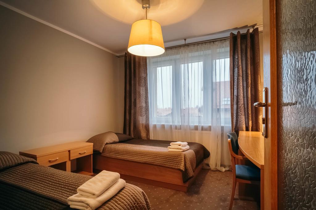 Hotel Dom Polonii Ostróda Exteriör bild